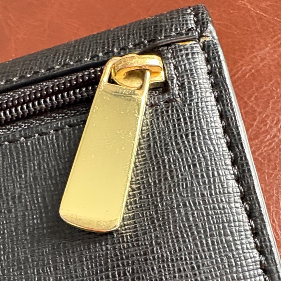 Coach Black Leather Clutch Wallet - Picture 14 of 15